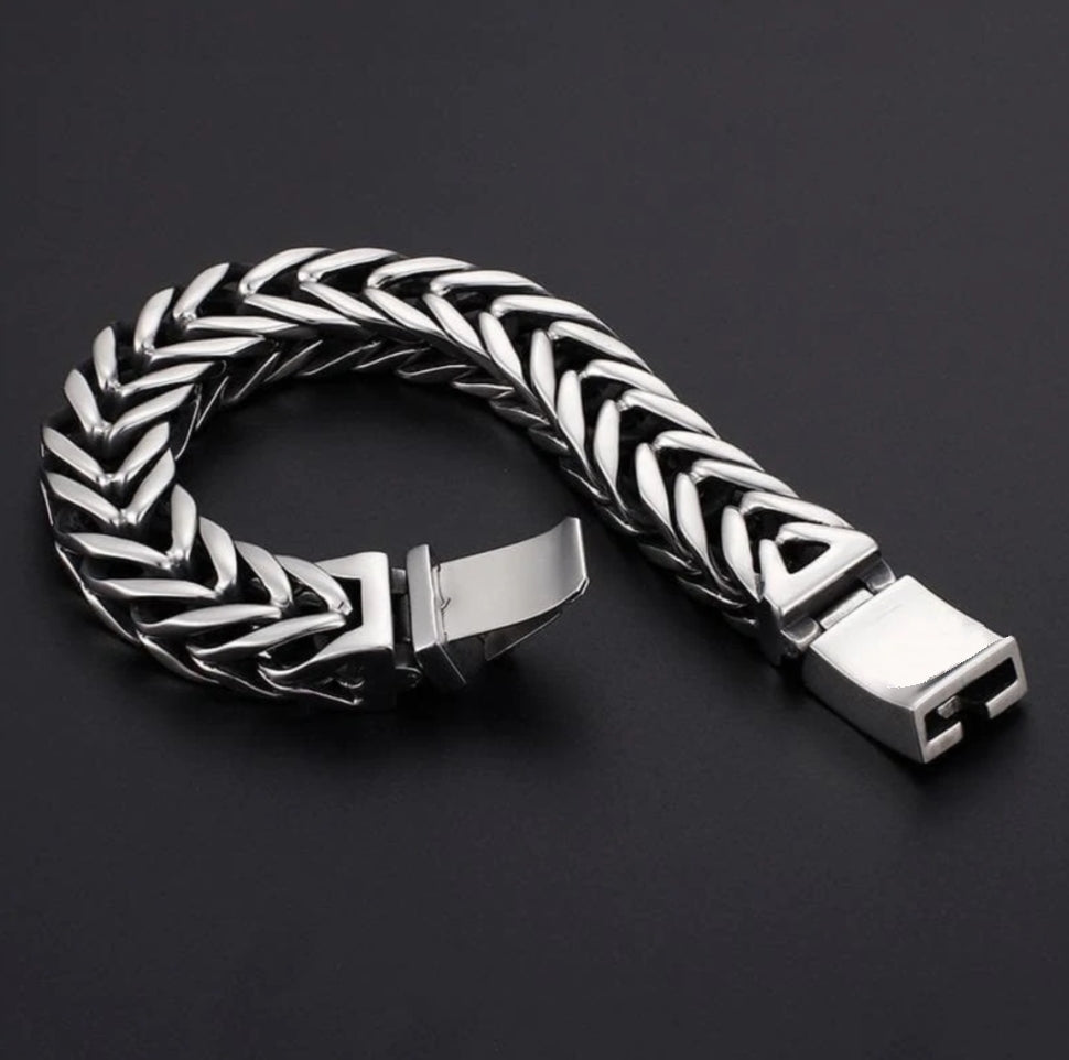18mm wide Unique Retro Masculina High Polished V link Bracelet for Men | Sterling Silver Bracelet Authenticity and