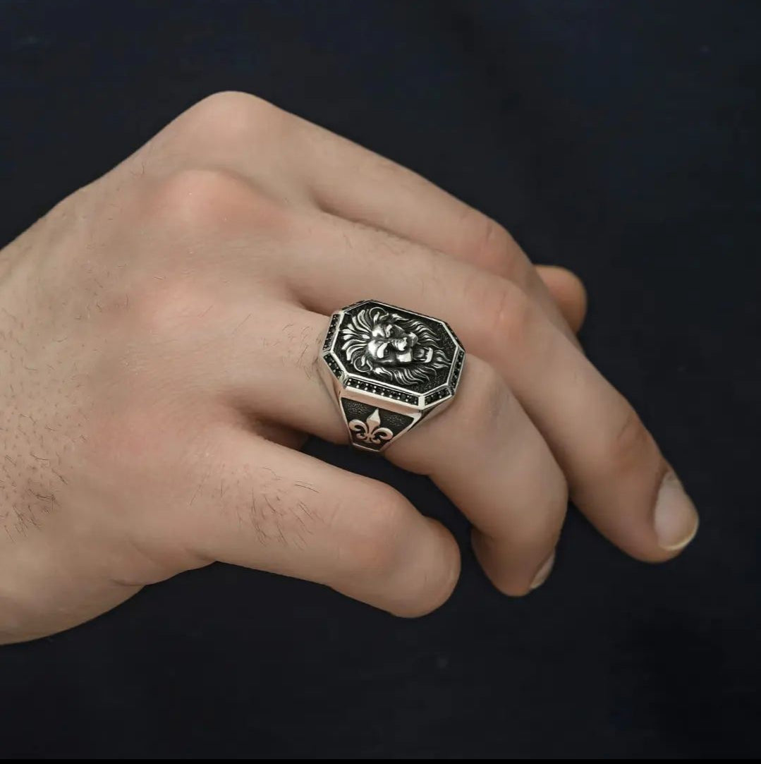 Zyan Gems | Unique Design Lion Ring with Illuminati/ Evil Eye Symbol | Oxidized Sterling Silver Ring