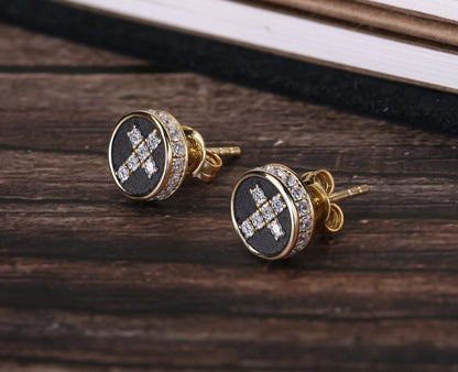 Zyan Gems | Round Diamond Cross Stud Earrings for Men | Rhodium Plated  Sterling Silver | Jewellery for Men