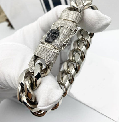 Zyan Gems | Unique 19mm High Polished Solid Miami Cuban Bracelet with Iced Skull Lock for Men |  Sterling Silver Bracelet