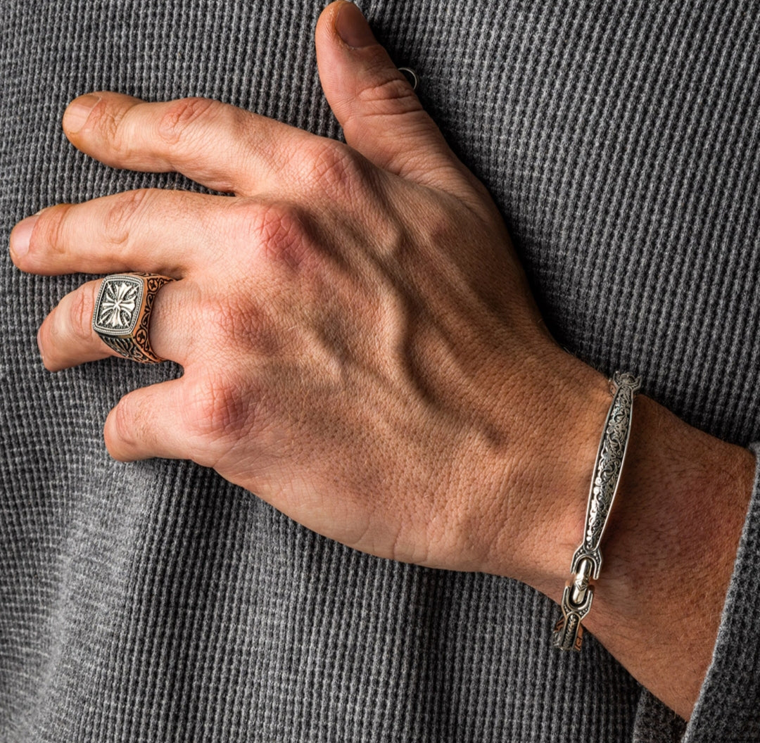 Zyan Gems | Exclusive Cross Vintage Byzantine Style Signet Ring for Men, Oxidized Sterling Silver  Ring | Jewellery for Men