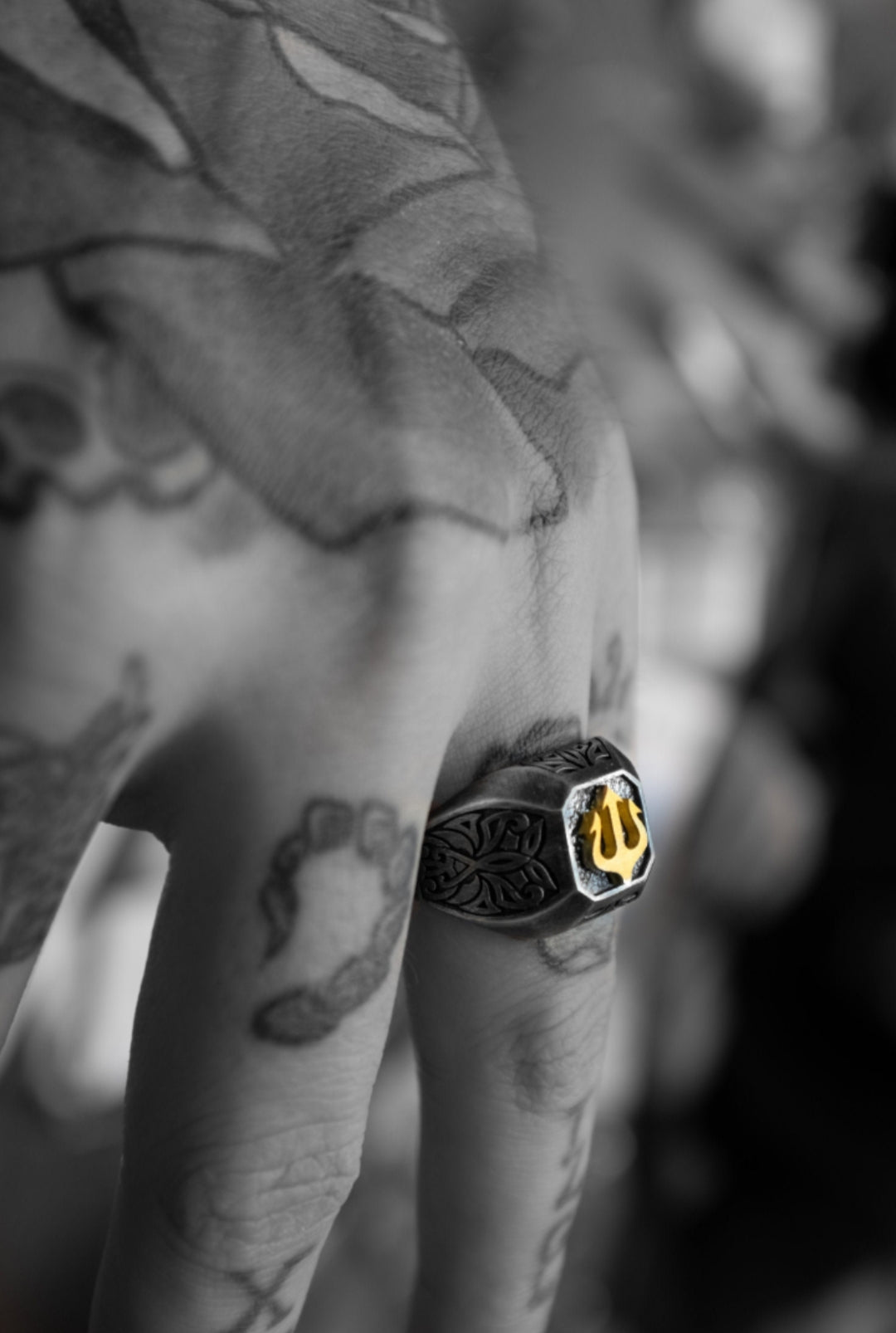 Zyan Gems | Exclusive Trishul Symbol Signet Style Ring for Men, Oxidized Sterling Silver  Ring | Jewellery for Men