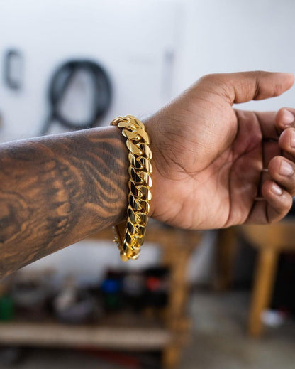 Zyan Gems | Solid 14mm Miami Cuban Link Bracelet with Iced Lock |  Gold Micron Plated on  Sterling Silver Bracelet with AAA+ Quality Swarovski Diamonds