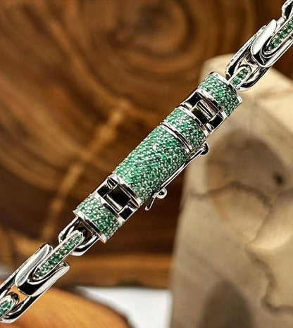 Zyan Gems | Natural Emerald Stone Studded in Unique Link Chain |  Sterling Silver Chain with Rhodium Plating