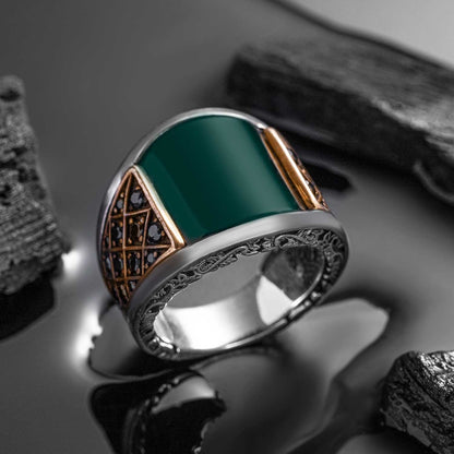 Zyan Gems | Unique Designed Turkish Style Curved Ring with Green Onyx  |  Sterling Silver Gold Plated Ring