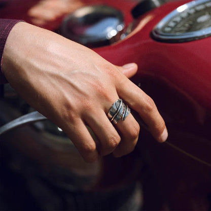 Zyan Gems | Exclusive Feather Style Signet Ring for Men, Oxidized Sterling Silver  Ring | Jewellery for Men