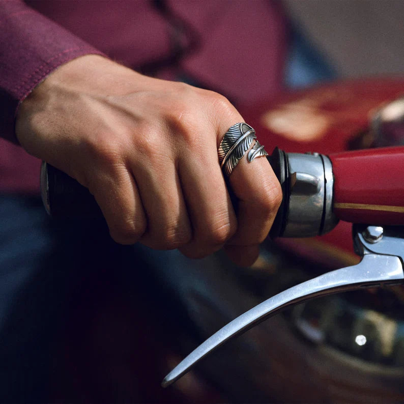 Zyan Gems | Exclusive Feather Style Signet Ring for Men, Oxidized Sterling Silver  Ring | Jewellery for Men