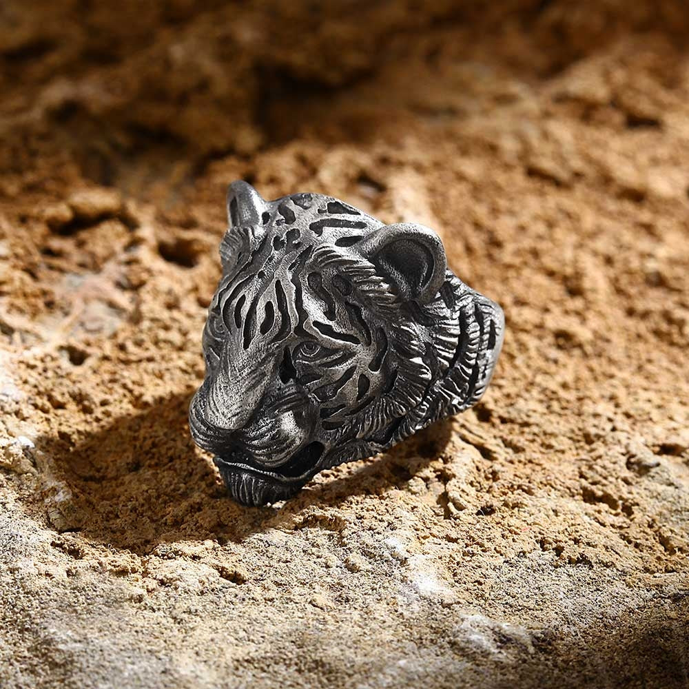 Zyan Gems | Unique Designed 3D Tiger Face Ring |  Sterling Silver Oxidized Ring