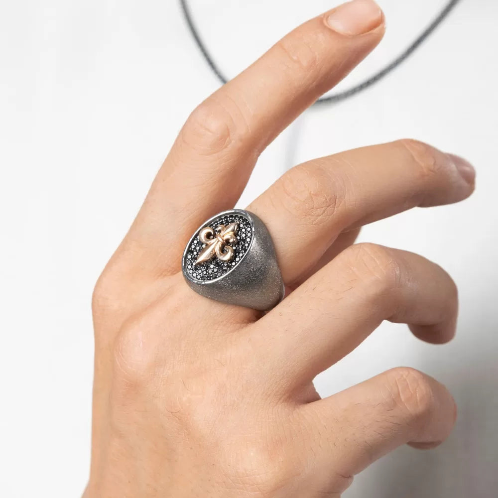 Zyan Gems | Exclusive Fleur de Lis Ring Studded with Black Cubic Zirconia, Sterling Silver  Ring | Jewellery for Men