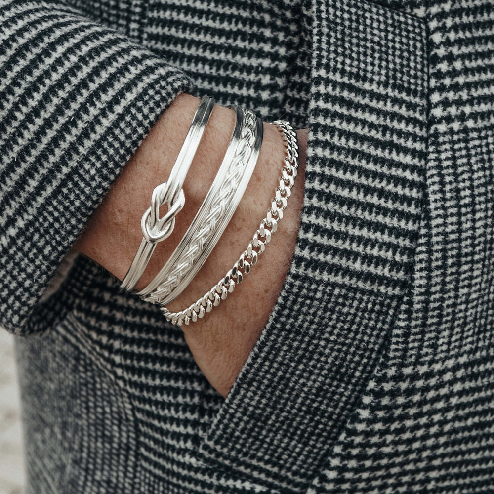 Zyan Gems | Adjustable Unique Knot Designed Bangle/kadaa/Handcuff for Men & Boys |  Sterling Silver Bracelet