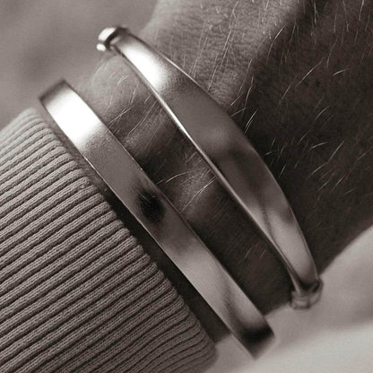 Zyan Gems | Adjustable Armreif Style Bangle/kadaa/Handcuff for Men & Boys |  Sterling Silver Bracelet